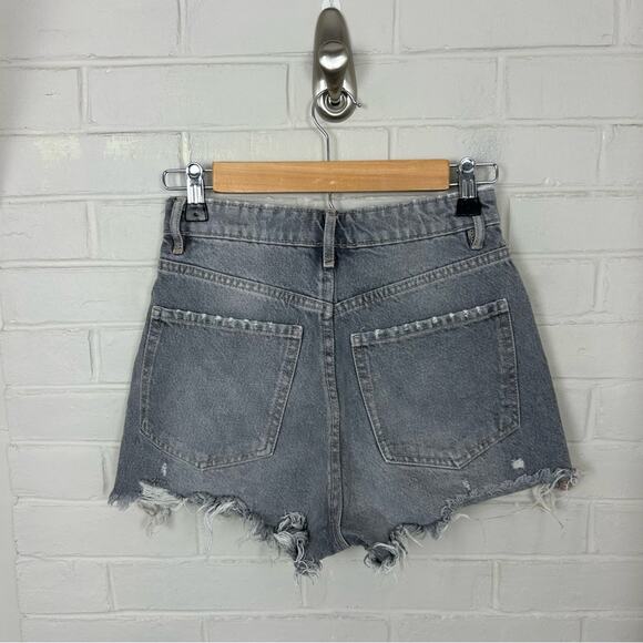 Zara Washed Grey Black Button Fly Distressed Denim Shorts Size 2 - Picture 11 of 12